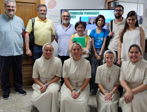 El Instituto Superior de Ciencias Religiosas gradúa a la mayor promoción de su historia