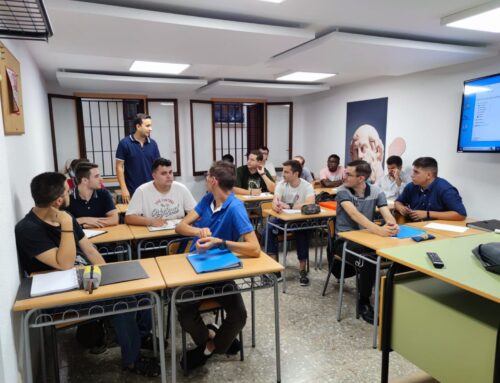 La Facultad inicia las clases con el doble de alumnos en primero y un enorme empuje de la internacionalización