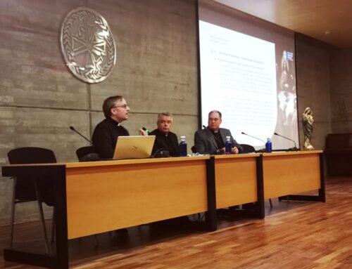 El profesor Mariano Ruiz participa en las Jornadas de Teología de la Diócesis de Alicante