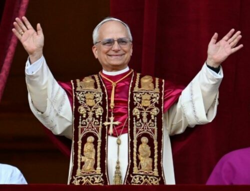 Discurso completo del papa León XIV frente a la plaza de San Pedro