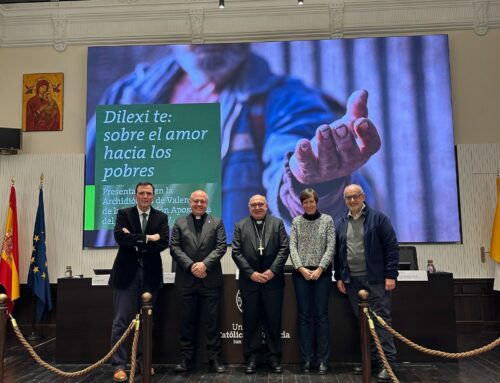 Mons. Benavent recuerda que la Iglesia está llamada a vivir “un estilo sencillo y humilde” para poder “amar a los pobres”