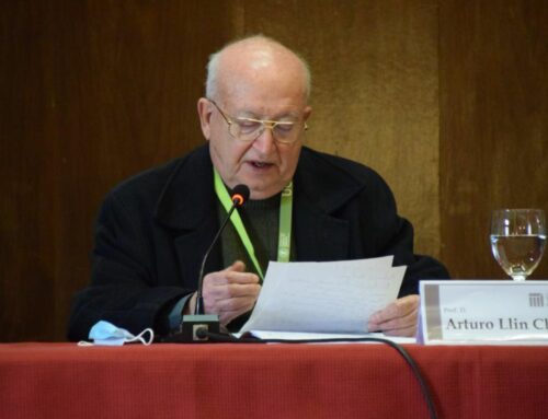 Fallece el profesor emérito y canónigo de la Catedral de Valencia Arturo Llin